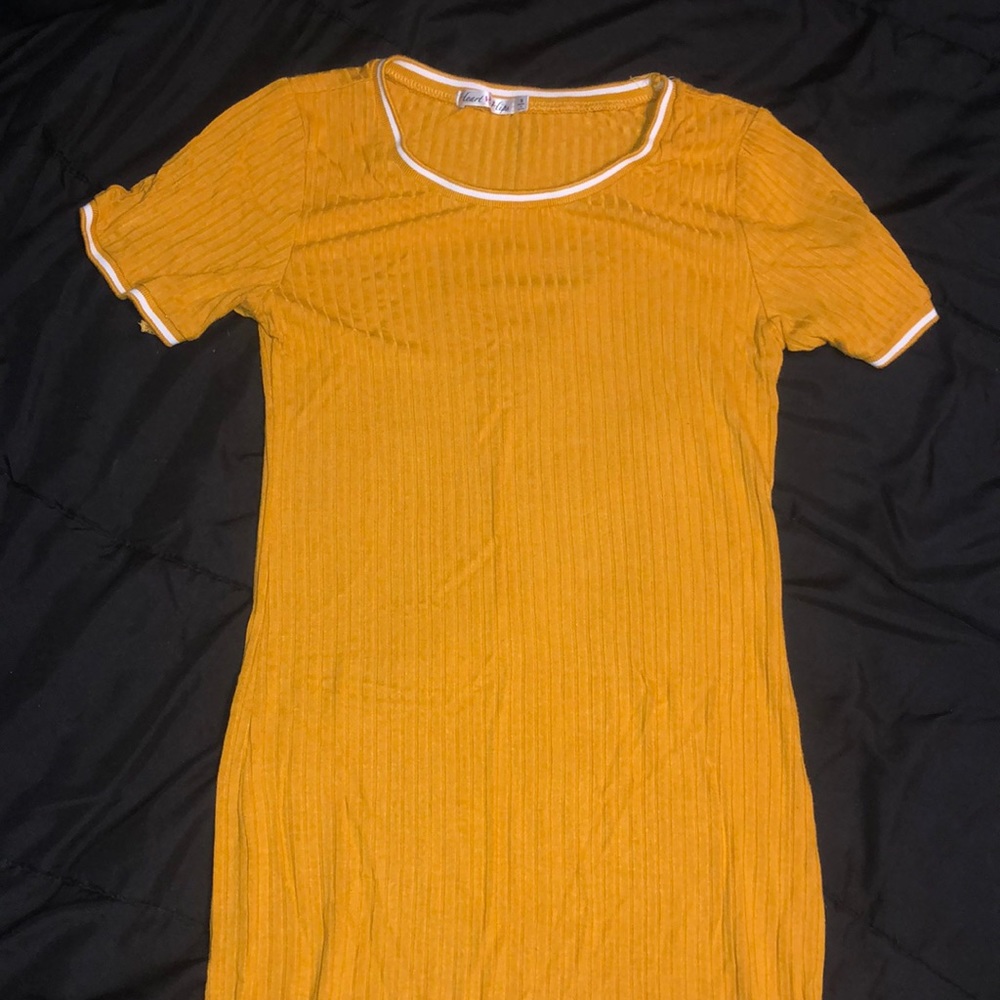 Yellow skin tight dress